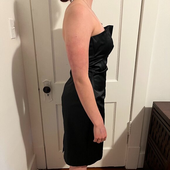 Black strapless cocktail dress - Picture 6 of 11
